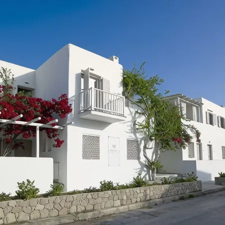 Niriides Hotel Spetses Отели в г. Спеце