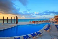 Krystal Cancun - Merinäköala