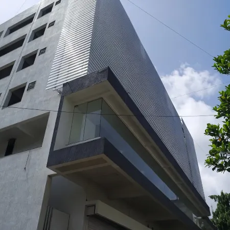 Metro Hotel