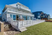 Marine Manor - Beach