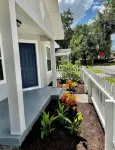 Downtown Orlando Creative Oasis- Hand Painted Murals & Free Parking. - บังกะโล