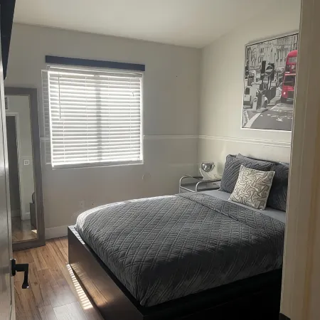 Charming 3-bedroom house in Surprise with AC and WiFi