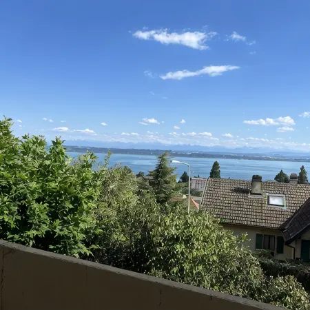 Large apartment. 3 bedrooms, Alpes Rez, Neuchatel