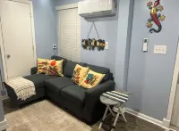 The Funky Little Shack at Grand Rivers - Pet friendly! Wi-fi, smart TV! - 레지던스