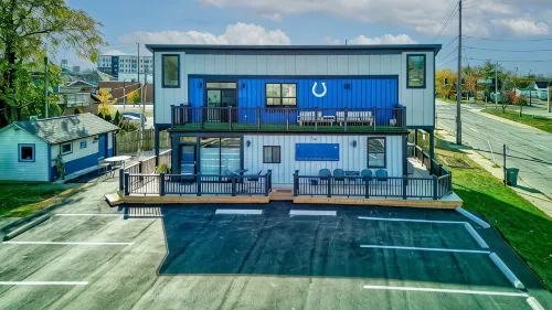 Indy Stadium Villa 711 L - Bungalow