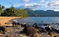 Amazing Views above Beautiful Hanalei Bay - Beach