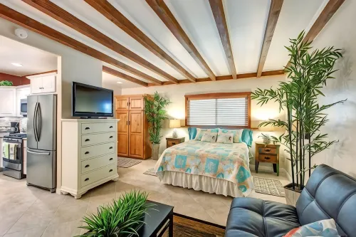 La Jolla Shores Village, Romantic Hideaway, Short stroll to beach, New upgrades - Condos