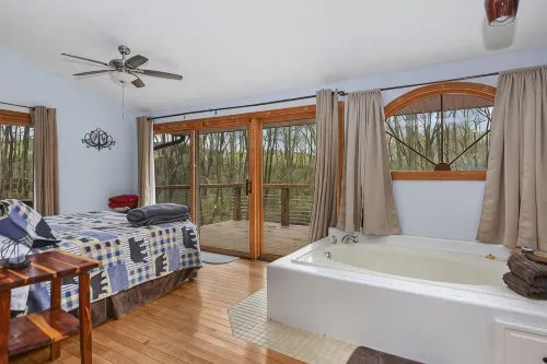 Creekside Delight!! Near Orchard, Rivers, Vineyard, Hiking, 3Kings-Sleeps10 Fido - breakfast