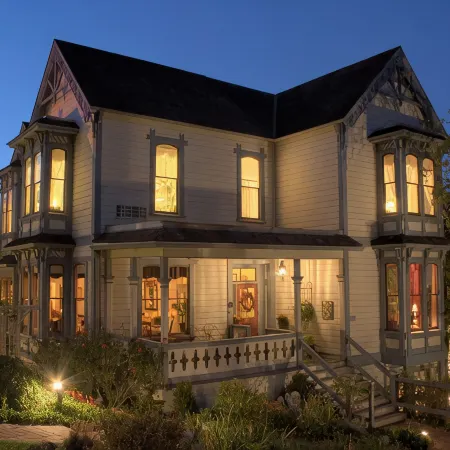 Winchester Inn