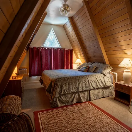 The Chalet at Agency Lake