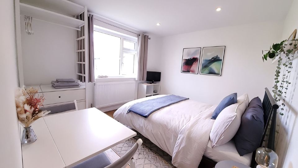 Saltdean annexe, excellent location