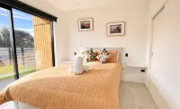 Ohope Villas - parking