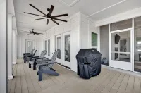 Fisherman's Dream, Beautiful lake house with stunning lake views and boat house - 3-Star
