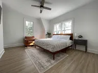 Renovated Dutch Colonial Home in Ocala ❤️ + Pet Friendly - Bungalows