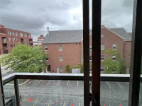 Fantastic Top Floor Condo for 2 in the Heart of Downtown Traverse City W/Parking - ห้องครัว