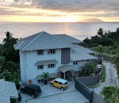 Summer Sand Holiday Apartments - Airport Shuttle