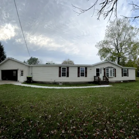 Vacation Delight-Two blocks from boat launch, park, beach and popular Newman St.