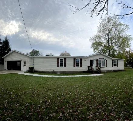 Vacation Delight-Two blocks from boat launch, park, beach and popular Newman St. - 4-Star