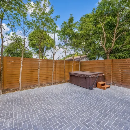 Up to 12 guest Modern Villa near Wynwood!