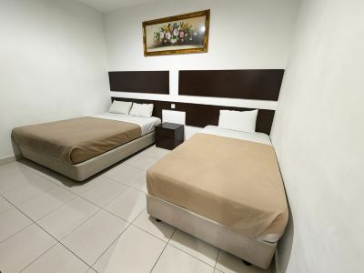 Tropicana Inn