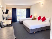 Midway Pacifica Lodge - 3-Star