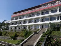 Fafa Hill Hotel and Resort - 3 tähden