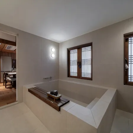 Hanok in Dongdaemun/near DDP/private jacuzzi