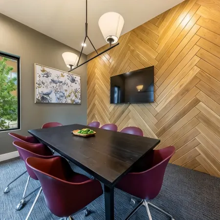 Sophisticated One Bedroom w/Open FP TSL3304