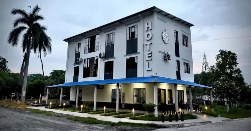 Hotel ZT - 2-Star