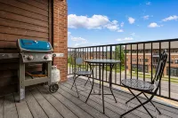 Main Street, Mountain View Luxury Condo in Bozeman - 4-نجوم