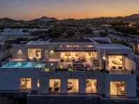 Luxury 5BR Villa with Pool & Hot Tub, Querencia - 精品