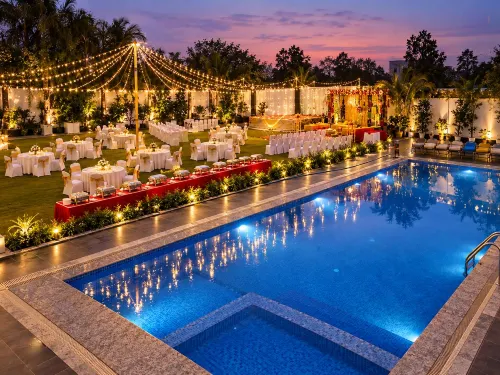 Hotel Shubh Vilas - Private Pools