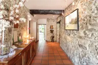 Logis Hôtels - Hôtel Restaurant du Midi Hotels in Saint-Félix-Lauragais