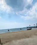 SUNNY DAYS Homestay Jepara Hotel dekat Febriana HomeMade