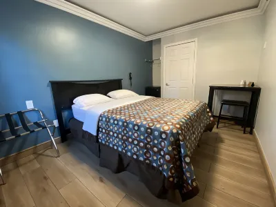 Sands Inn