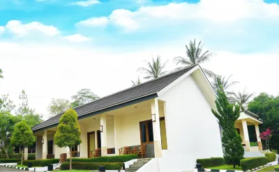 Sangkan Park Hotel & Resort Các khách sạn ở Cigugur