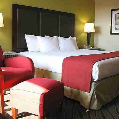 Best Western Mill River Manor Rooms