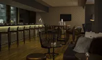 Renaissance Chicago O'Hare Suites Hotel - bar