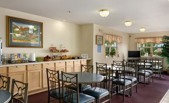 Microtel Inn & Suites by Wyndham Madison East