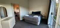 Acorn Estate Motel فنادق في ماسترتون