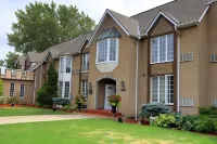 Fullerton Manor Inn Hotel in zona Niagara Peninsula Energy Inc