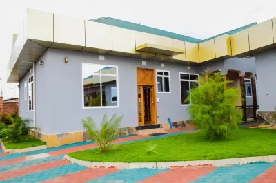 Briston Hotel - Serengeti Hotels in 
