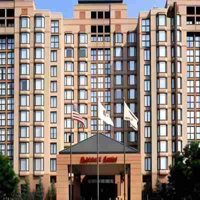 Chicago Marriott Suites O'Hare Hotel Exterior