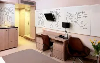 HP帕克飯店 InwazjaPC Olsztyn Laptopy Notebooki Sklep komputerowy附近的飯店