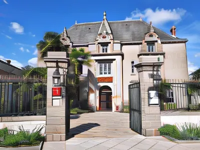 Hôtel de La Barbacane Hotels in Clisson