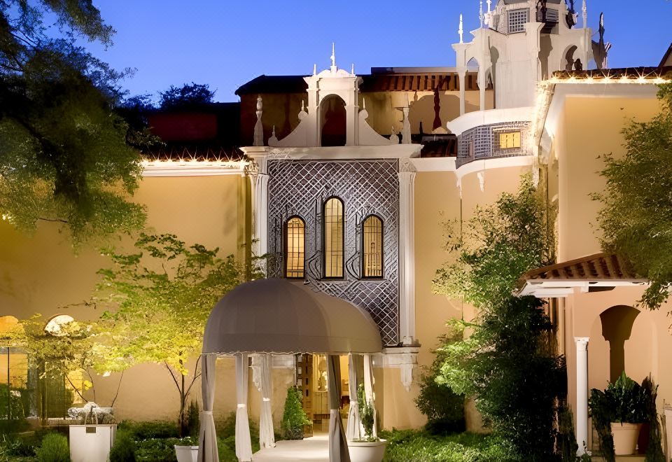 hotel overview picture