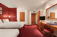 Days Inn by Wyndham Stevenage North Hotels near Vision Express Opticians at Tesco - Baldock