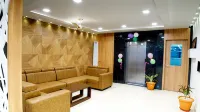 Hotel Mourya Grand Hotels in Prakasam