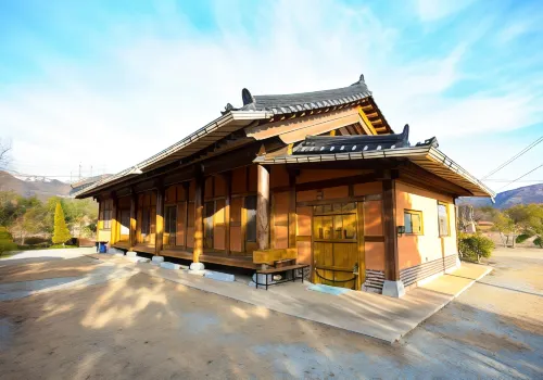 Haenam Hambakgolkeunggigiwajip Pension Hotels in Haenam-gun
