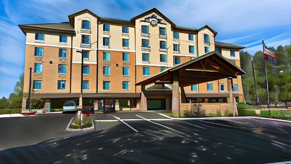 Oxford Suites Bellingham